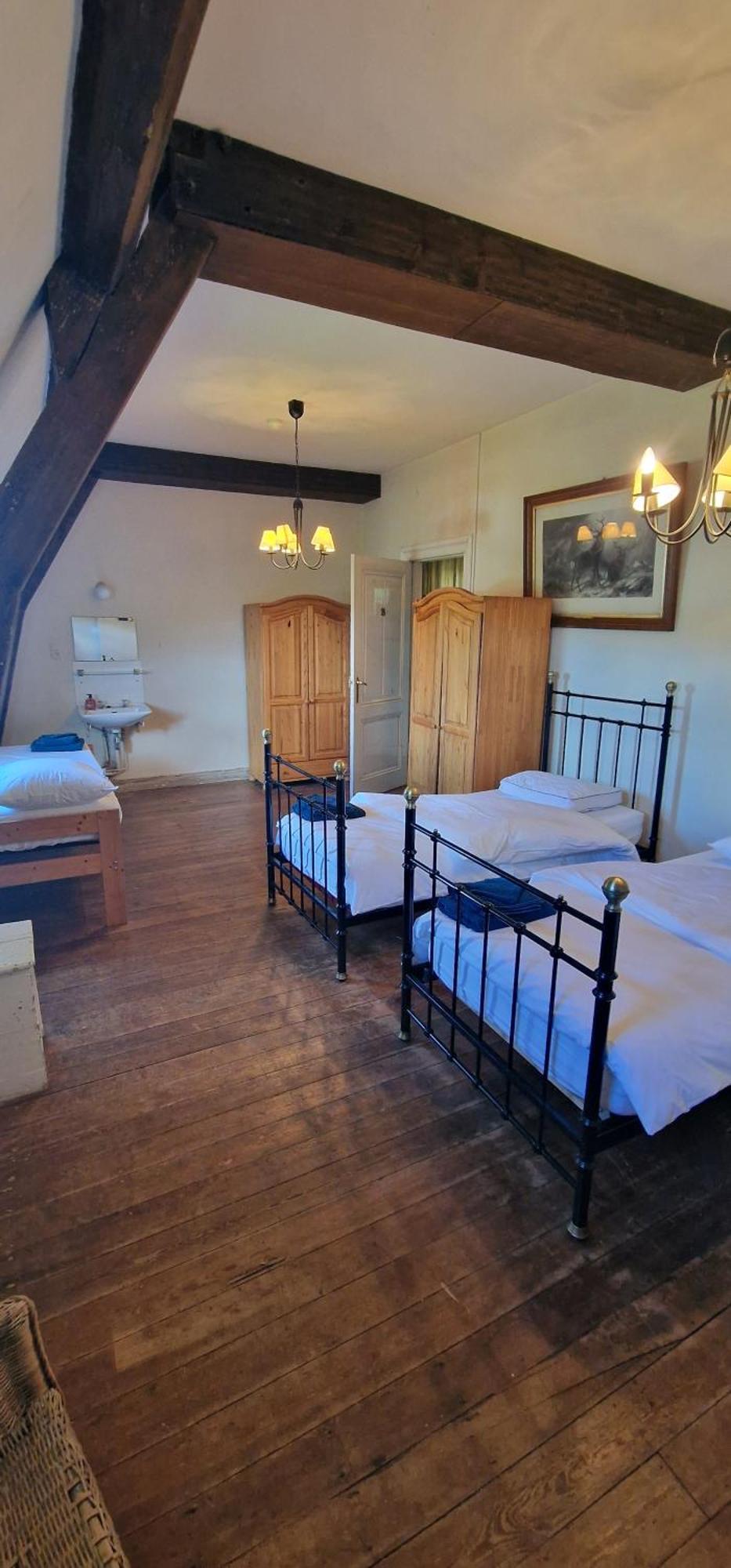 Вилла Le Petit Chateau De Blier Erezee Экстерьер фото