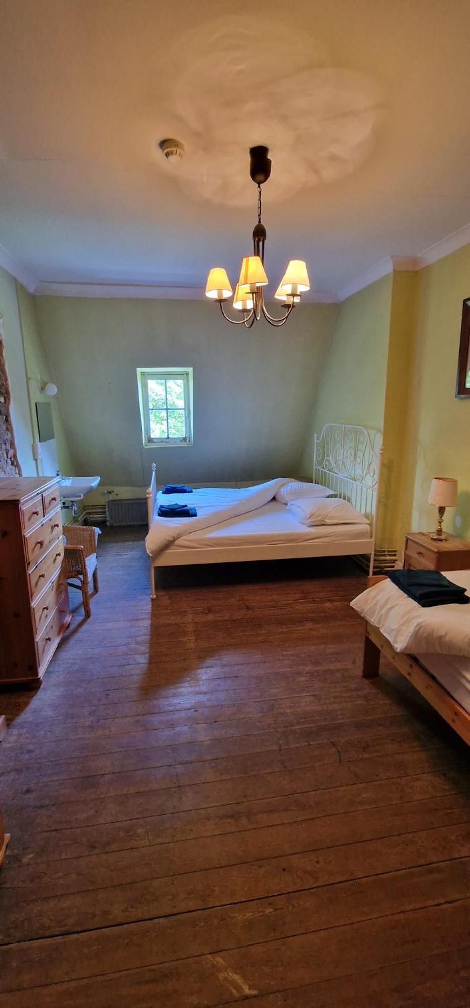 Вилла Le Petit Chateau De Blier Erezee Экстерьер фото