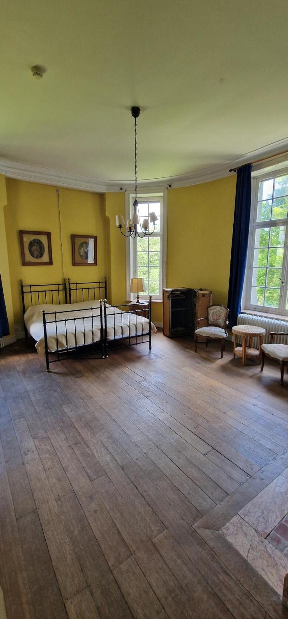 Вилла Le Petit Chateau De Blier Erezee Экстерьер фото