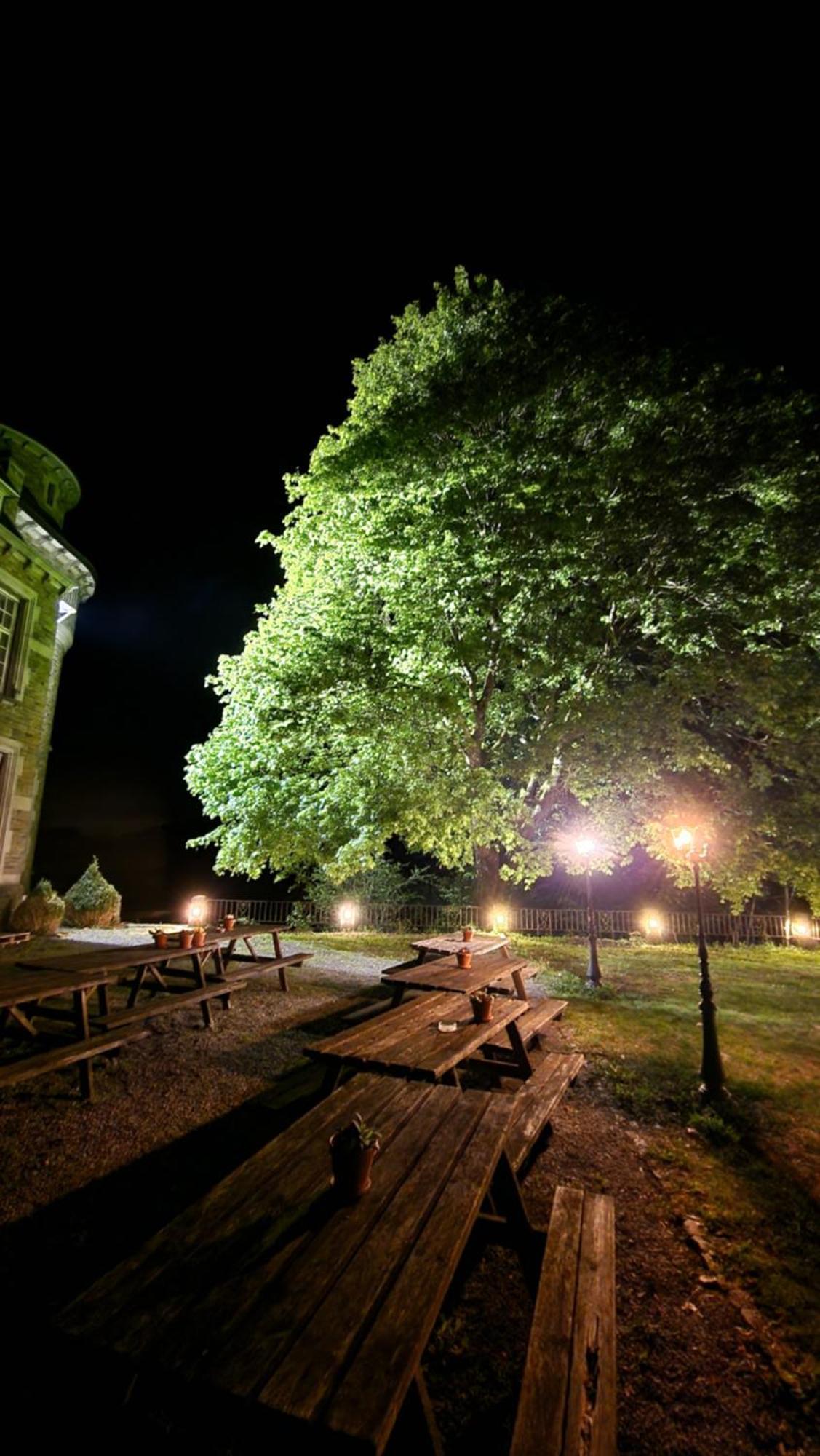 Вилла Le Petit Chateau De Blier Erezee Экстерьер фото